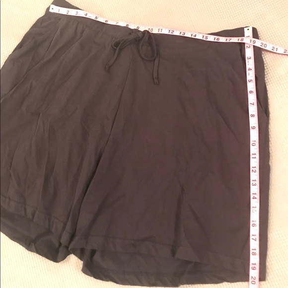 PLUS- Drawstring Shorts - Picture 5 of 7